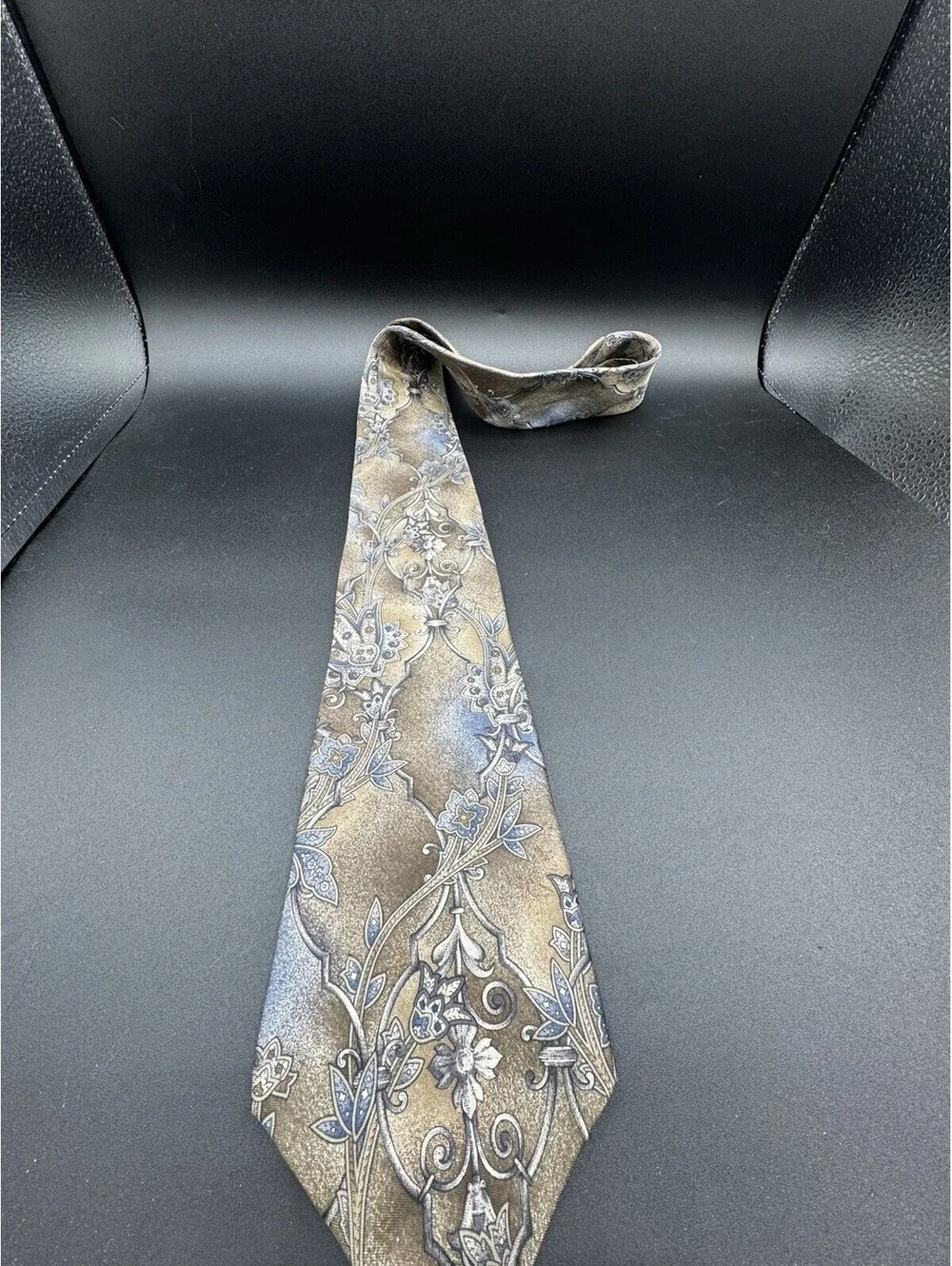 Vintage Henry Grethel Italian Silk Paisley Tie USA 55.5” x 4” Retro School Prep